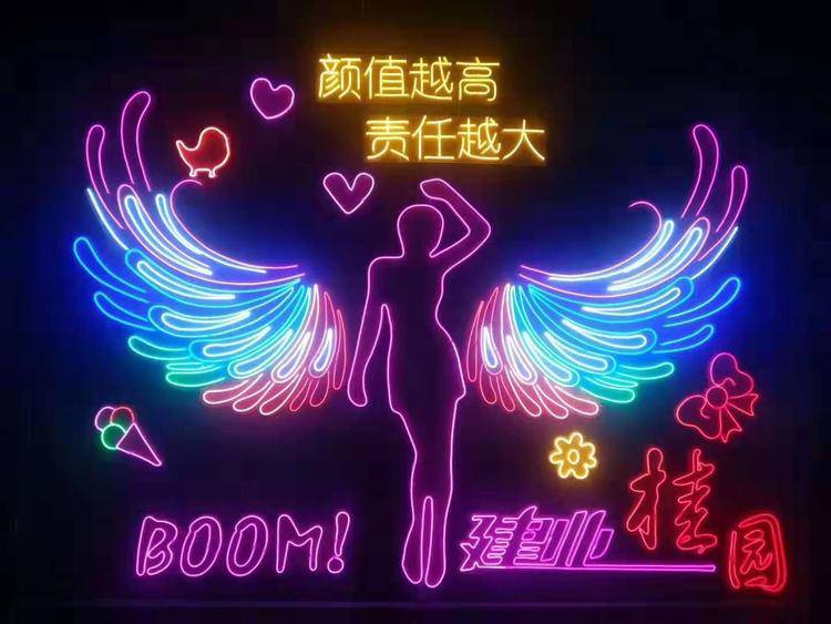 牌匾習(xí)見(jiàn)材質(zhì) 帶你了解門楣招牌2