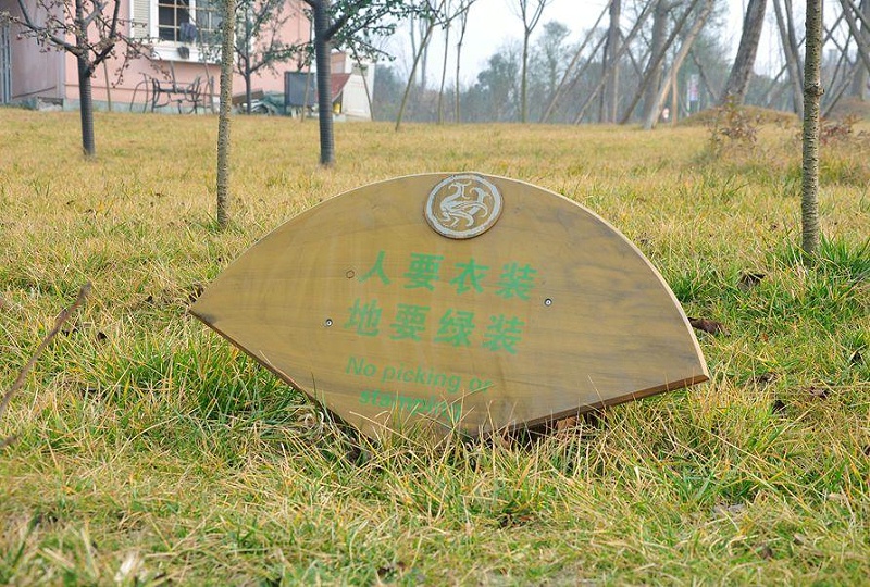 “無聲導游”旅游景區(qū)標志牌，讓你的旅途更添色調(diào)19